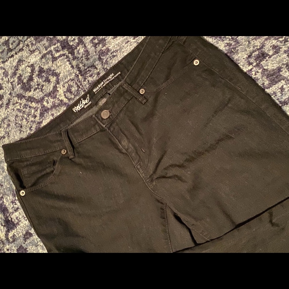 Black Mossimo Mid-Rise straight jeans